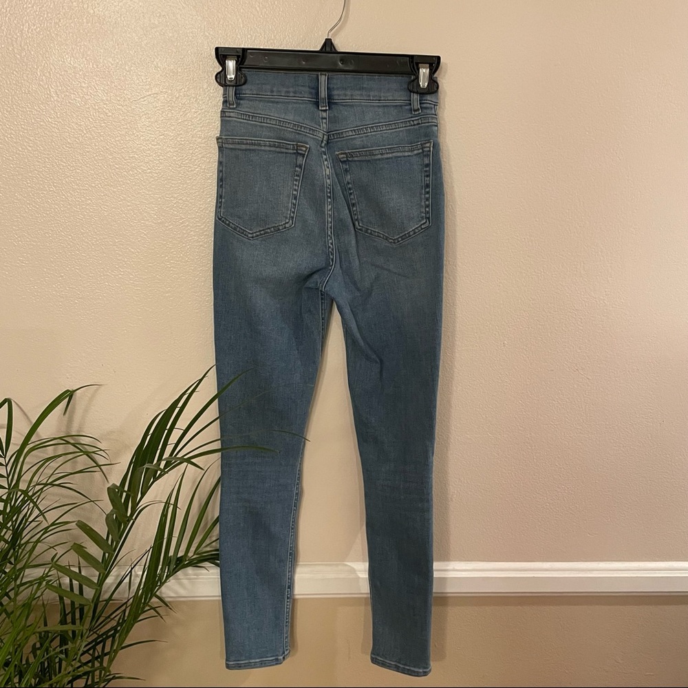 Reformation High and Skinny Crops in “Barbados” Size 23 - Picture 4 of 7